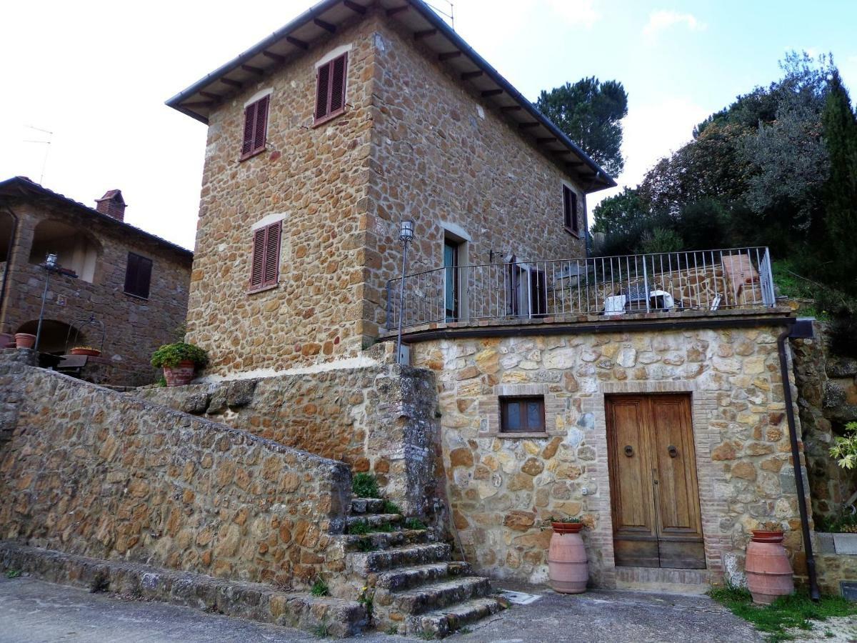 La Chiusa Dei Monaci Castelmuzio Buitenkant foto